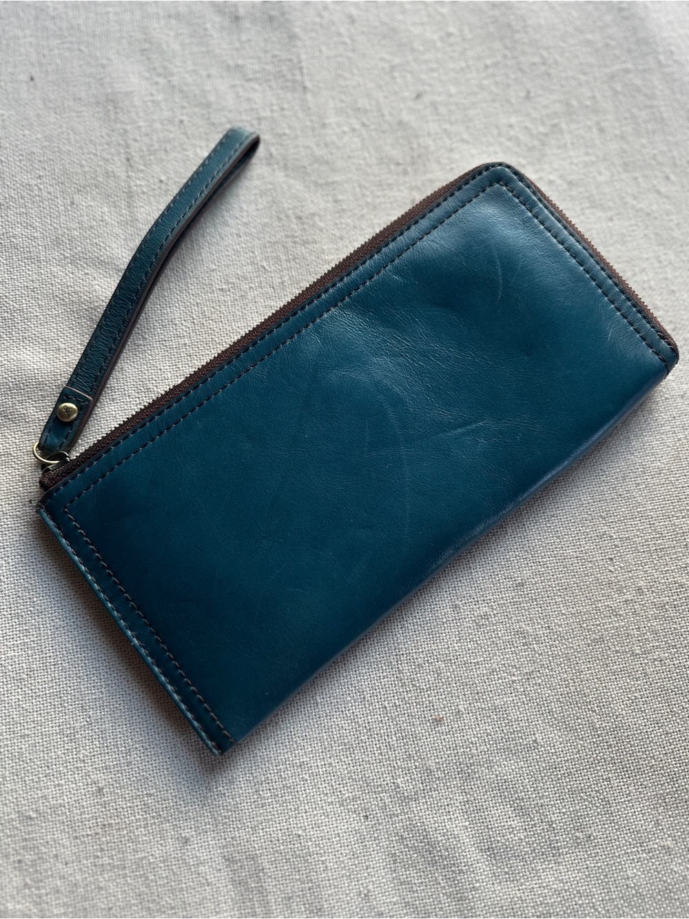 HOBO Rove Teal Leather Zip Around Wristlet Wallet